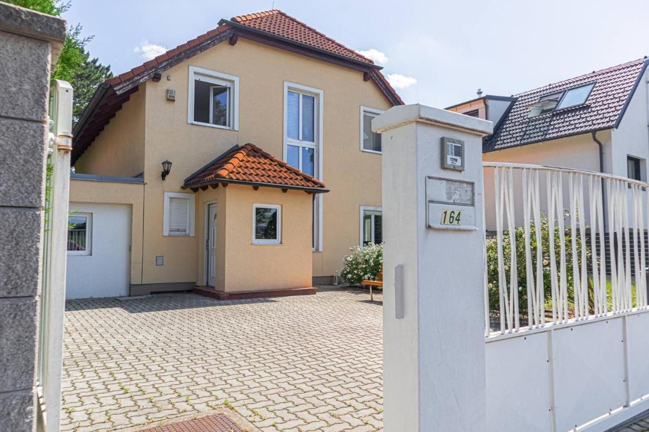 Comfortable In A Beautiful House Gd * Wien