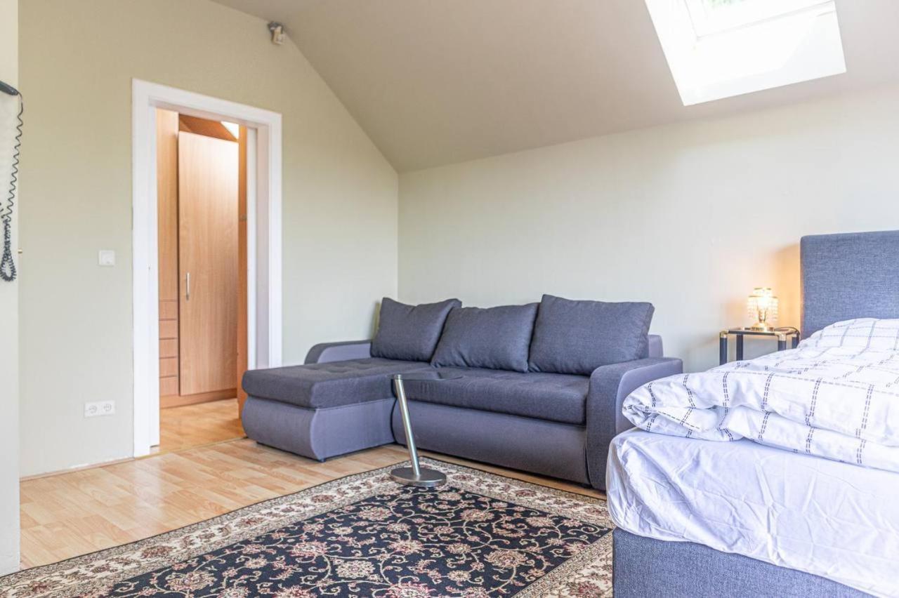 Comfortable In A Beautiful House Gd Wien